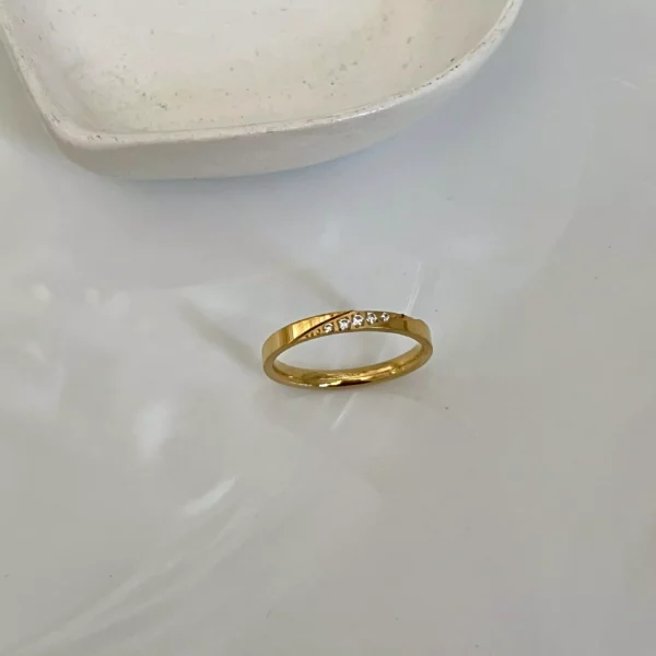 Traya Ring