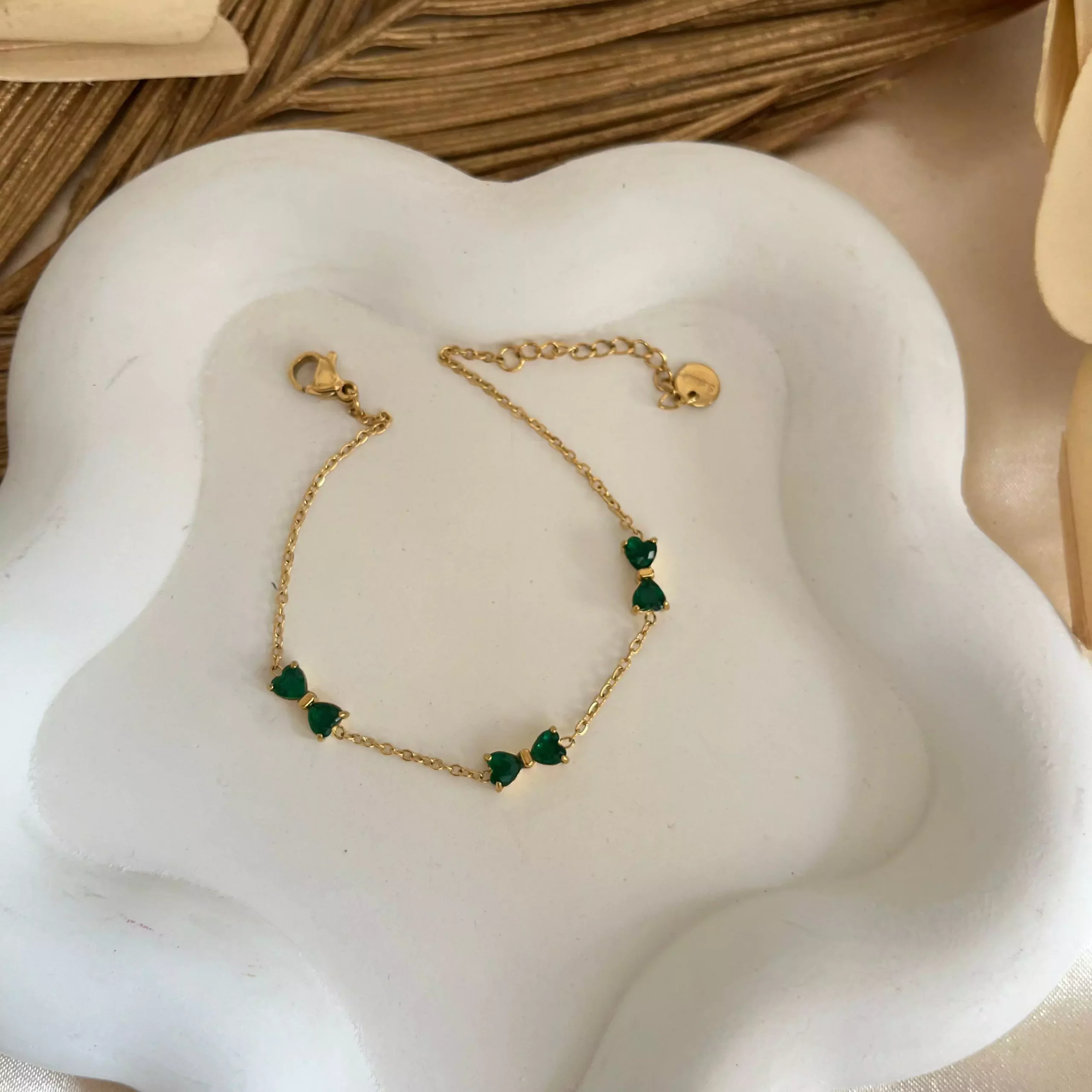 Emerald Bows Bracelet