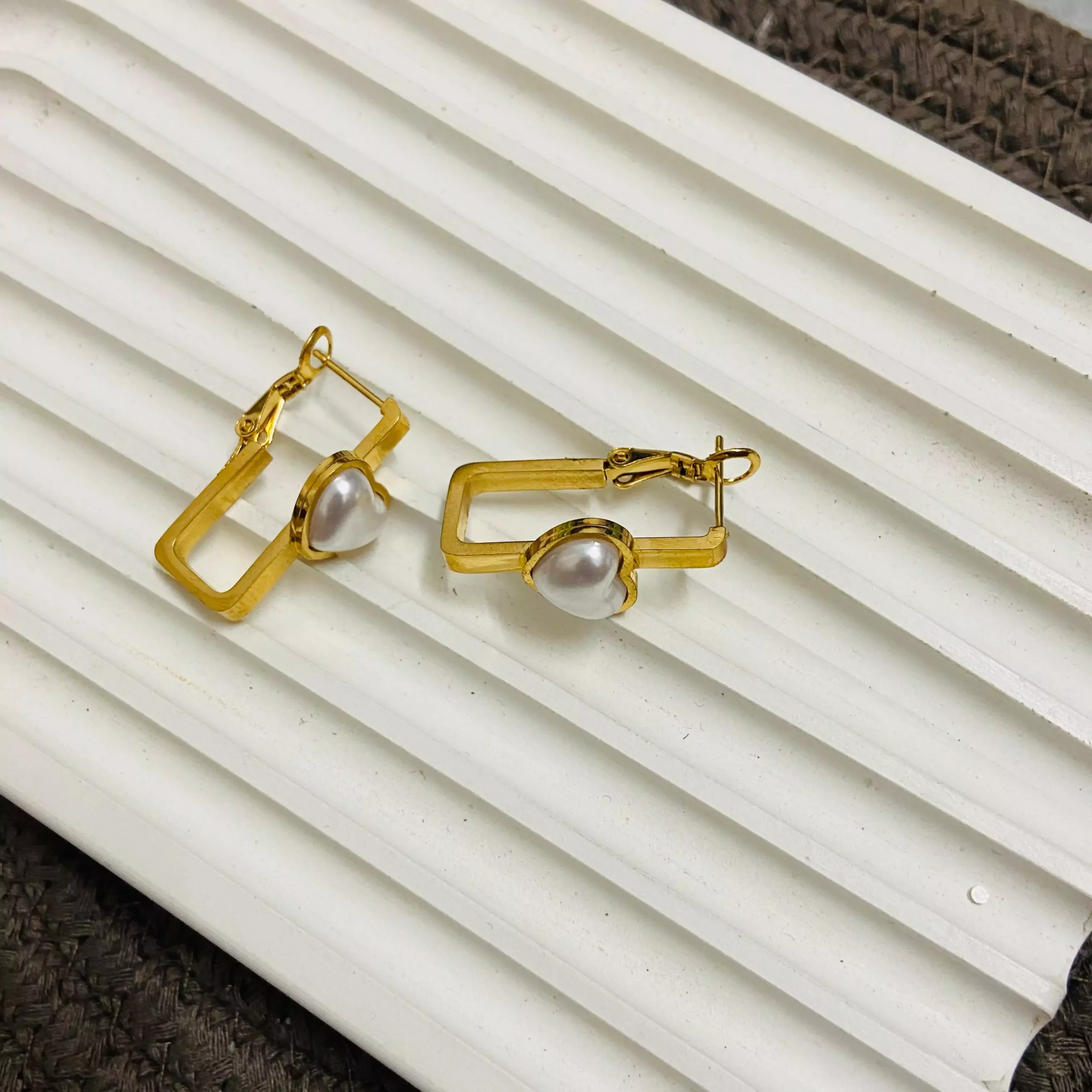 Pine Heart Earrings