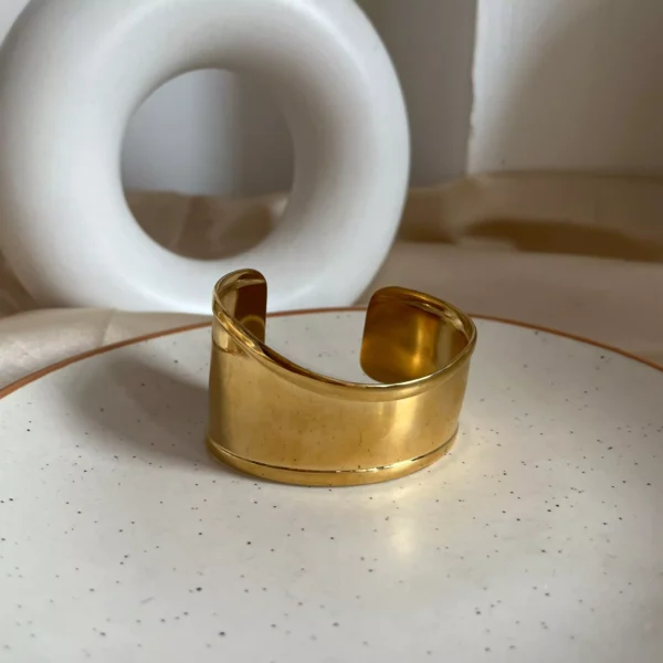 Statement Syna Bracelet
