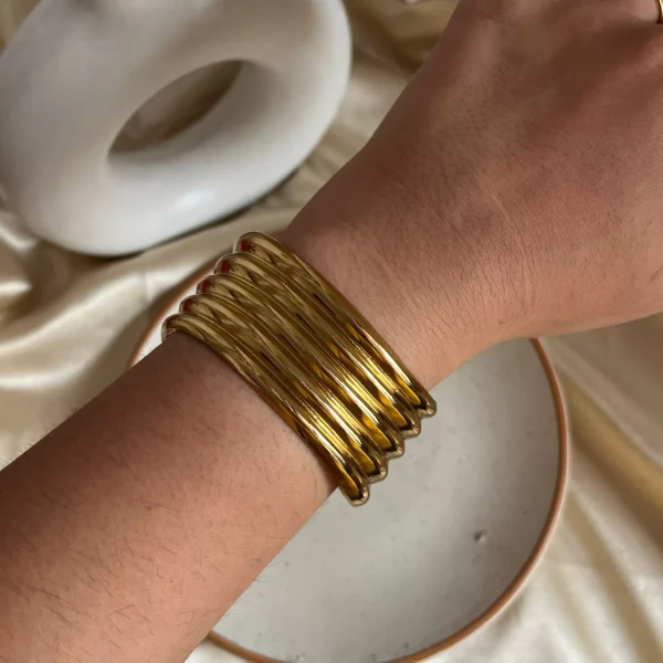 Lyna Broad Bracelet - Image 3