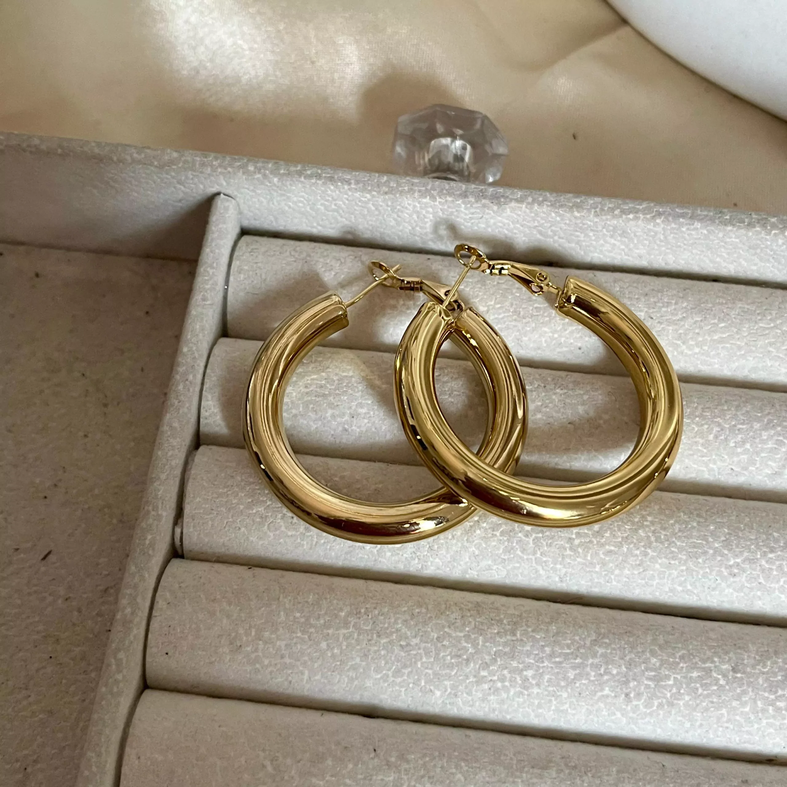Chunky Bold Hoops
